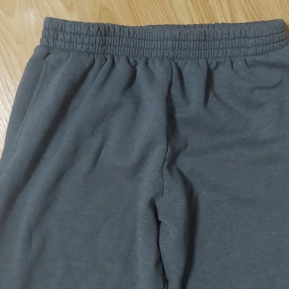 Sweats - Picture 2 of 8
